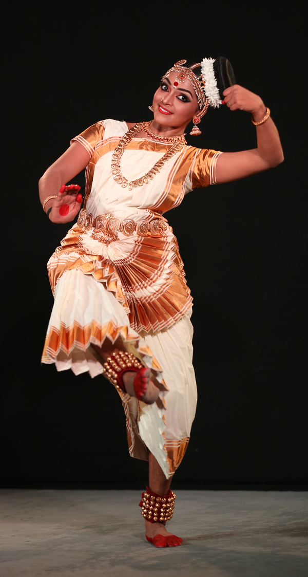 mohiniyattam